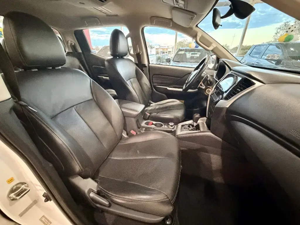 galeria L200 TRITON