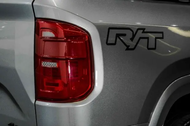 Ram RAMPAGE 2.0 HURRICANE 4 TURBO GASOLINA R/T 4X4 AUTOMÁTICO