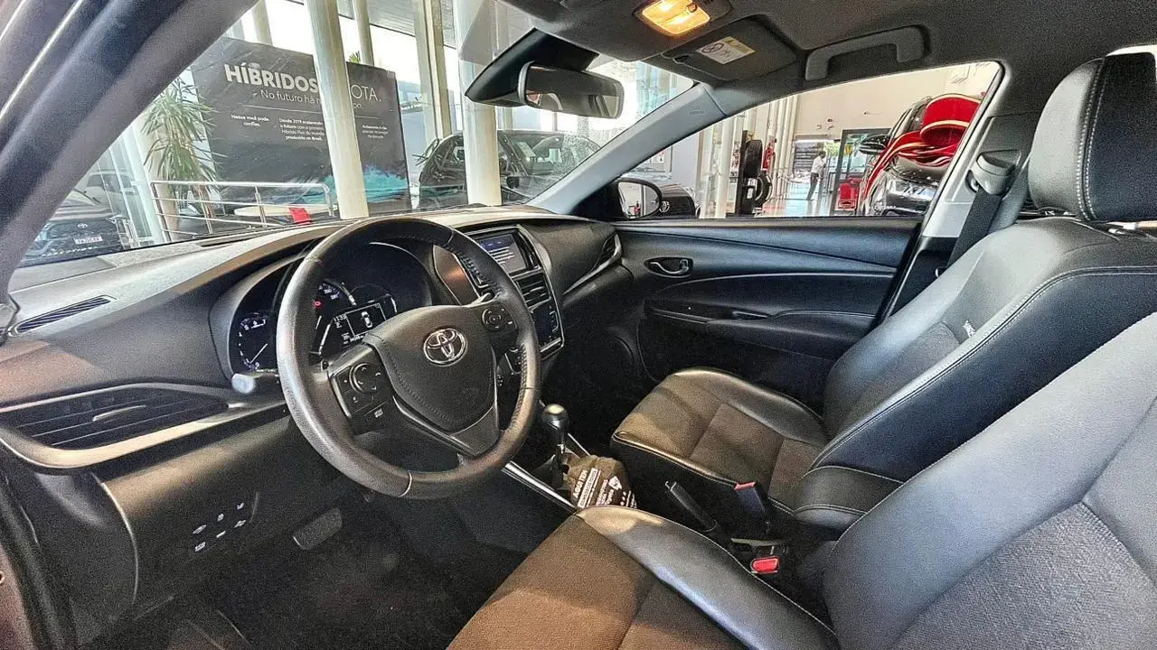 galeria YARIS XS