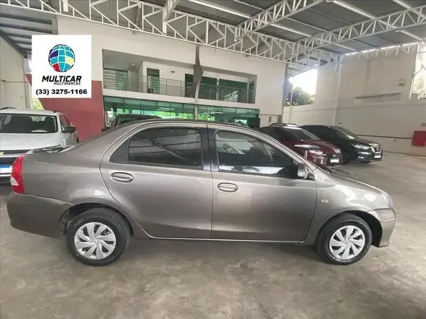 Toyota ETIOS 1.5 XS SEDAN 16V FLEX 4P MANUAL
