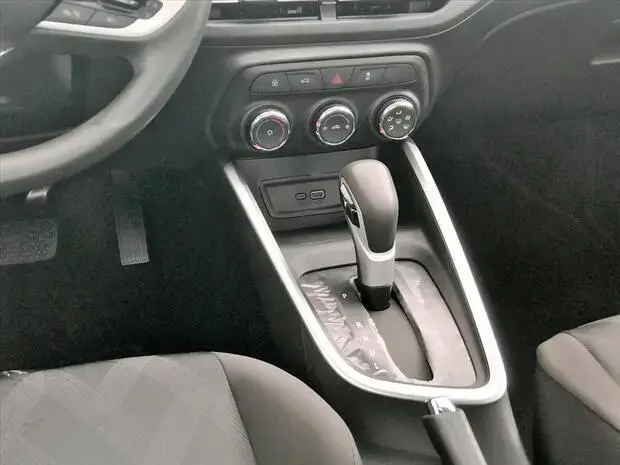 Chevrolet ONIX PLUS 1.0 TURBO FLEX LT AUTOMÁTICO