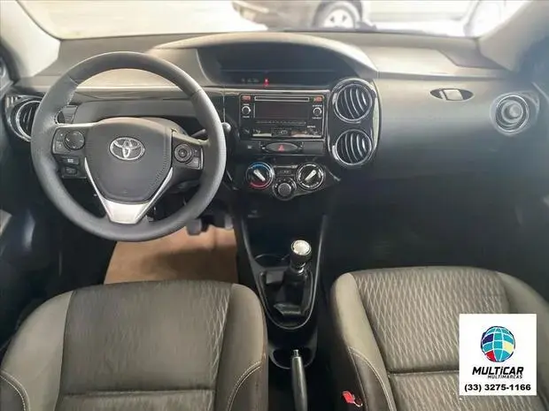 Toyota ETIOS 1.5 XS SEDAN 16V FLEX 4P MANUAL