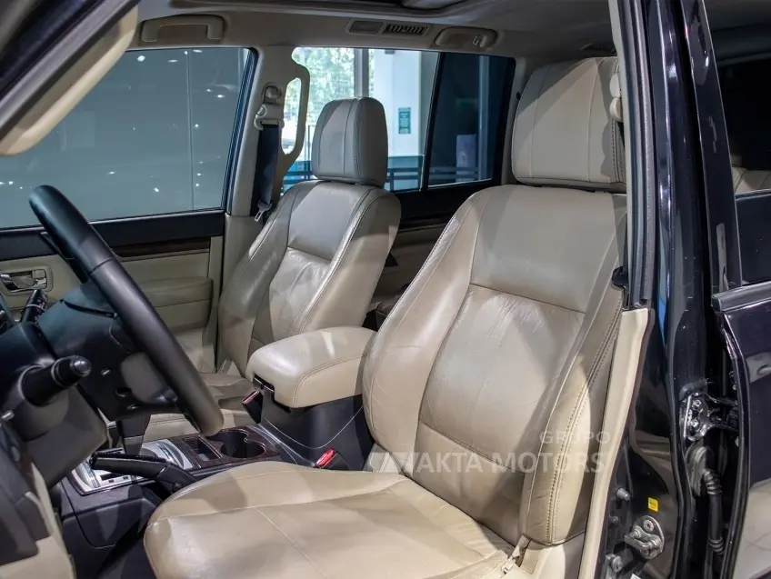 galeria PAJERO FULL