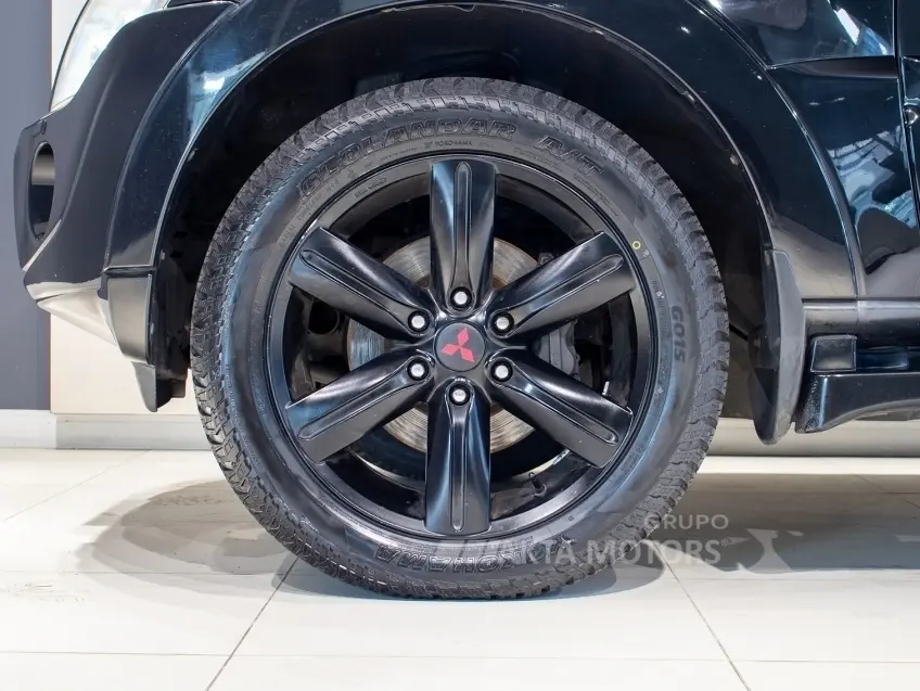 galeria PAJERO FULL