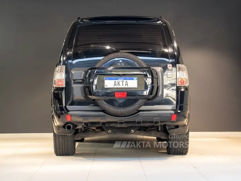 galeria PAJERO FULL
