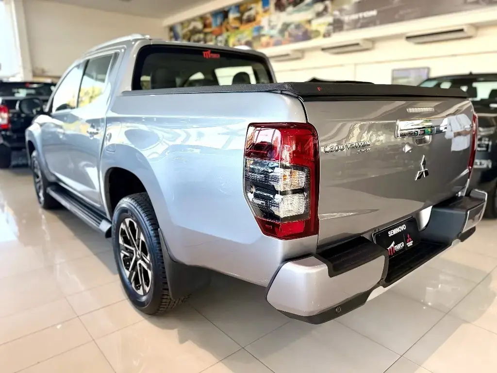 galeria L200 TRITON