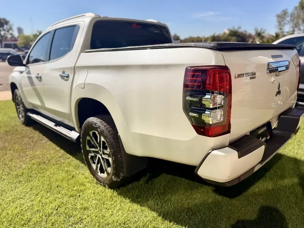 galeria L200 TRITON