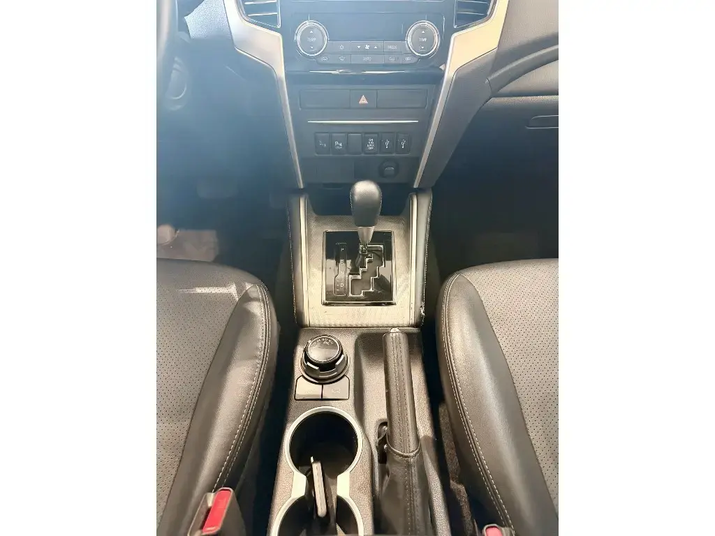 galeria L200 TRITON