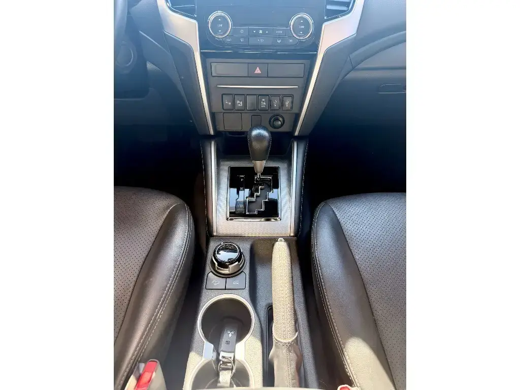 galeria L200 TRITON