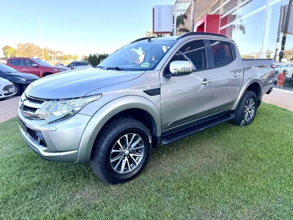 galeria L200 TRITON