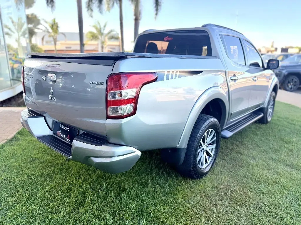 galeria L200 TRITON