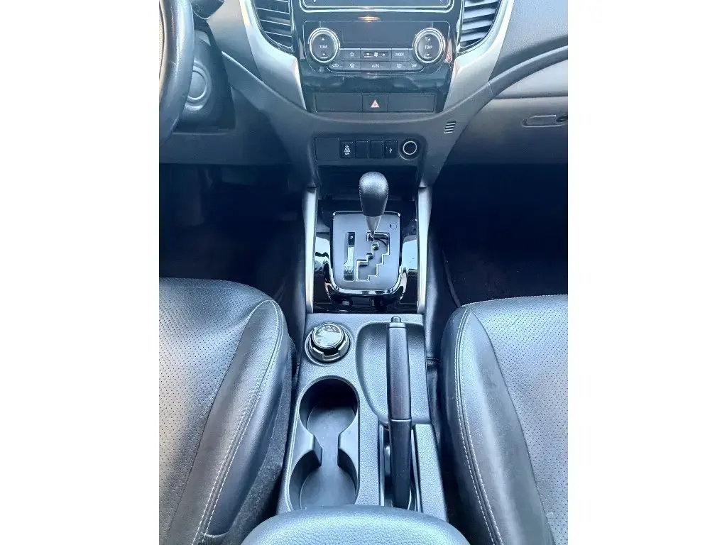 galeria L200 TRITON