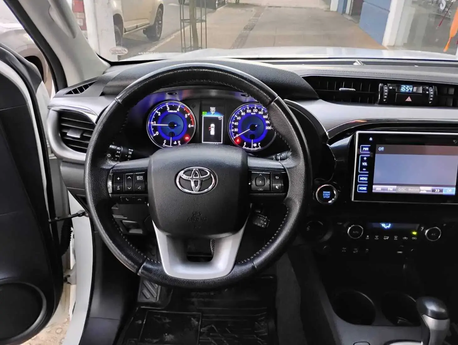 galeria HILUX