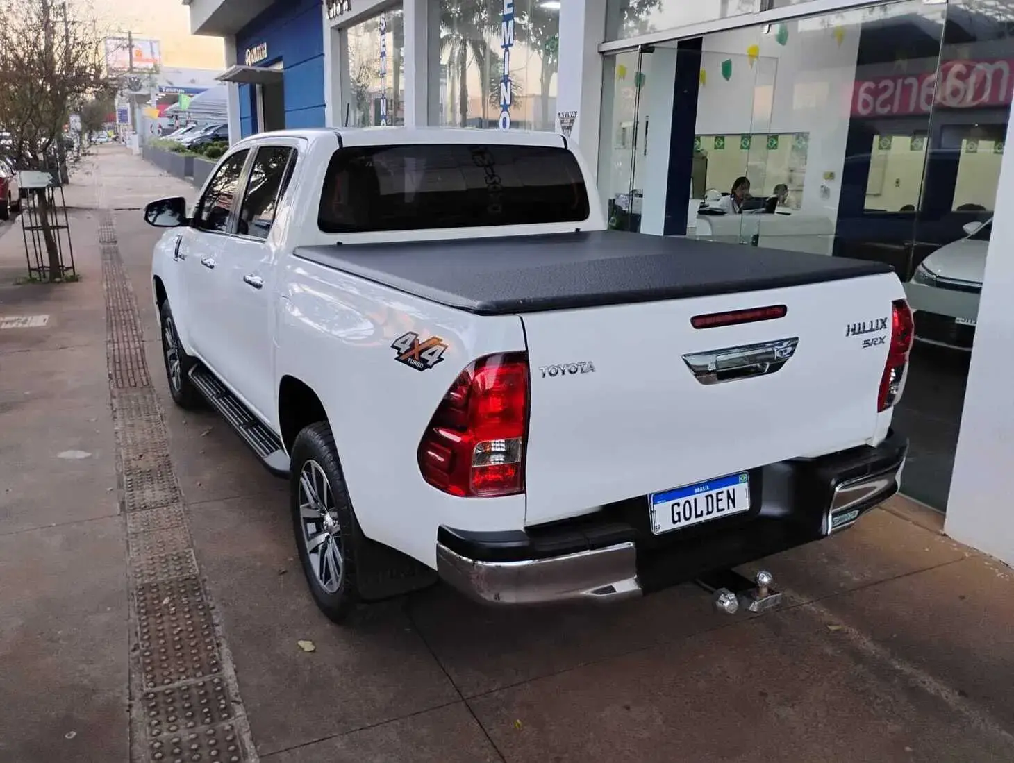 galeria HILUX