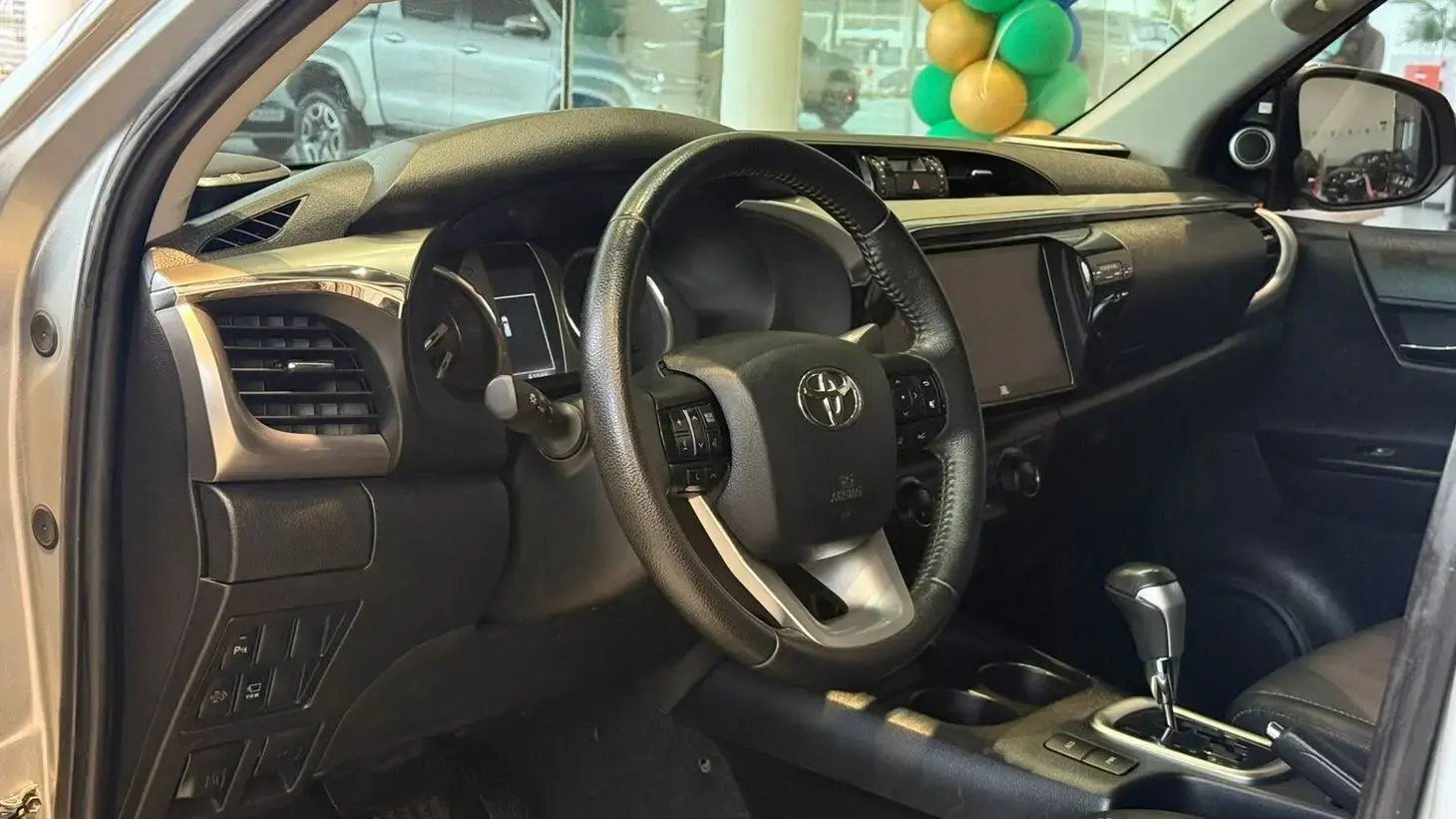 galeria HILUX