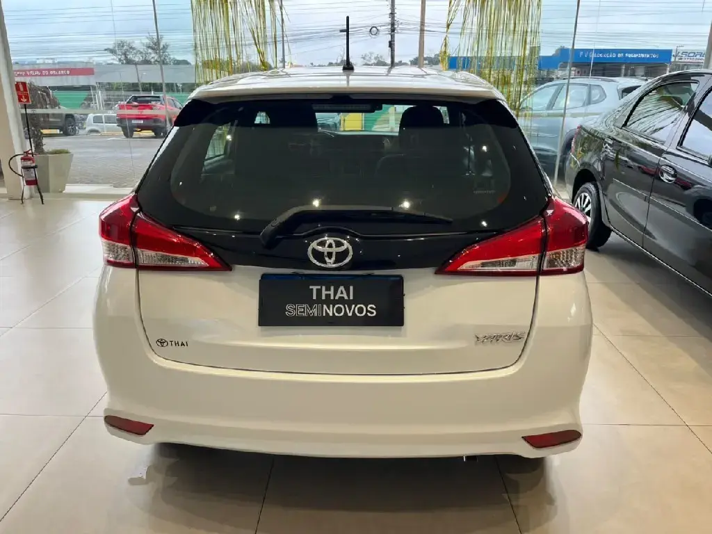 galeria YARIS