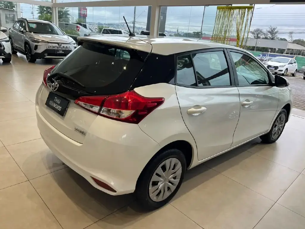 galeria YARIS