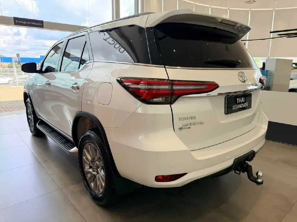galeria HILUX SW4
