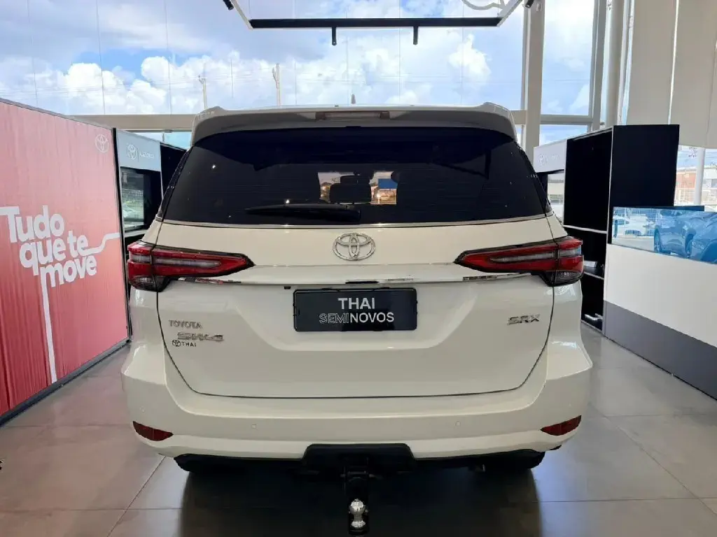 galeria HILUX SW4