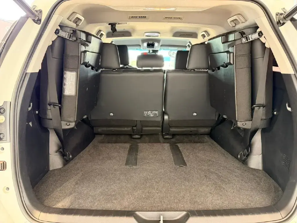 galeria HILUX SW4