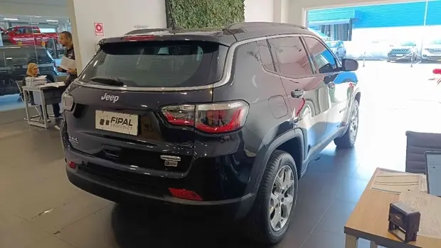Jeep COMPASS 2.0 16V DIESEL LONGITUDE 4X4 AUTOMÁTICO
