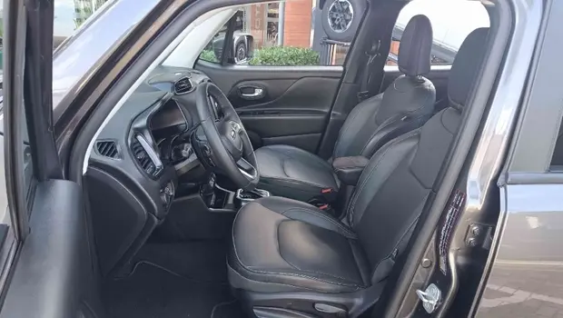 Jeep RENEGADE 1.3 T270 TURBO FLEX LONGITUDE AT6