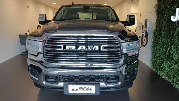 Ram 2500 6.7 I6 TURBO DIESEL LARAMIE CD 4X4 AUTOMÁTICO
