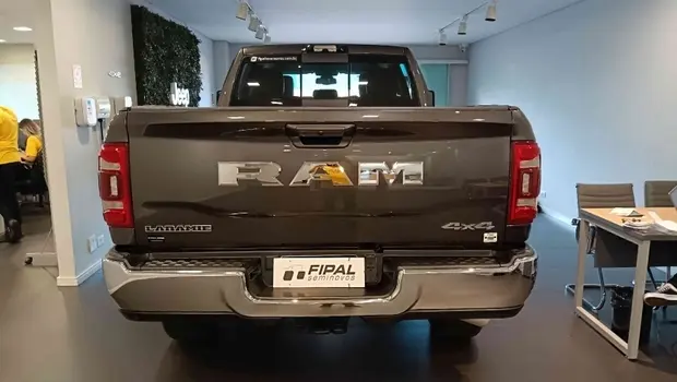 Ram 2500 6.7 I6 TURBO DIESEL LARAMIE CD 4X4 AUTOMÁTICO