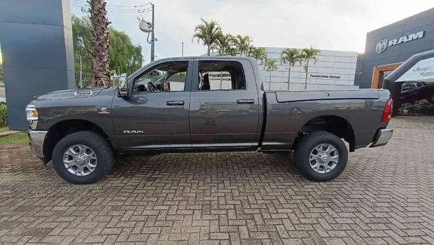 Ram 2500 6.7 I6 TURBO DIESEL LARAMIE CD 4X4 AUTOMÁTICO