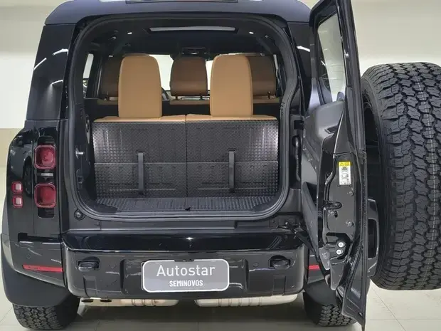 Land Rover Defender 110 X-DY HSE D350 AT (Híb.)