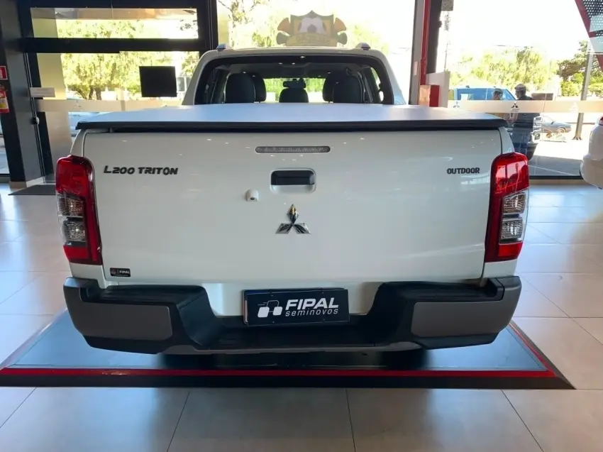 galeria L200 TRITON