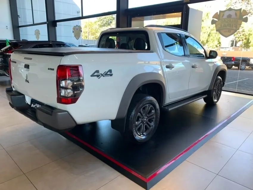 galeria L200 TRITON
