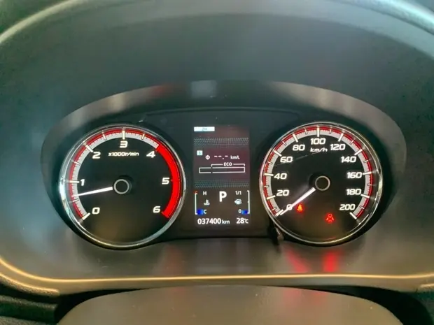 Mitsubishi L200 TRITON 2.4 16V TURBO DIESEL SPORT OUTDOOR PLUS CD 4P 4X4 AUTOMÁTICO