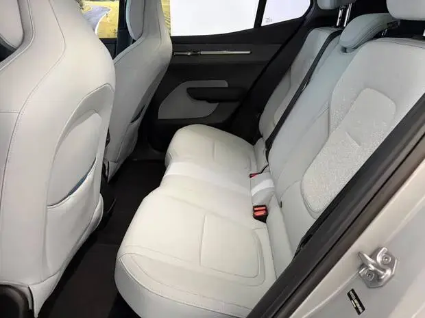Volvo EX30 Ultra