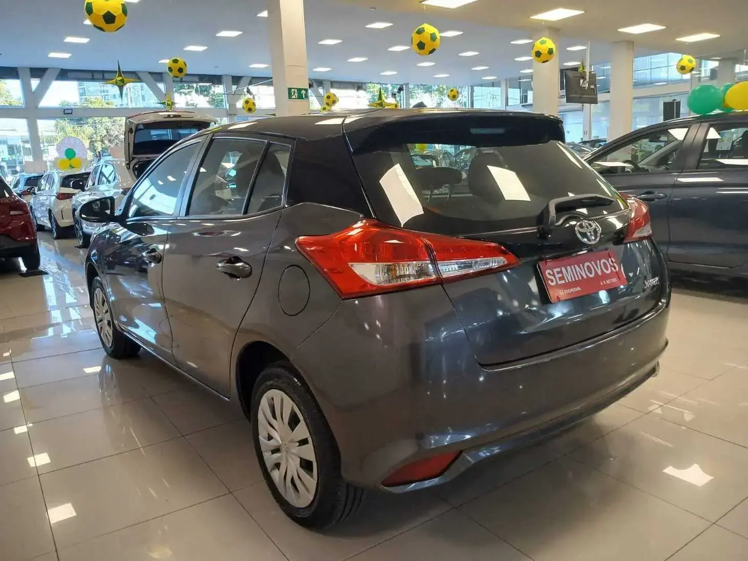 galeria Yaris