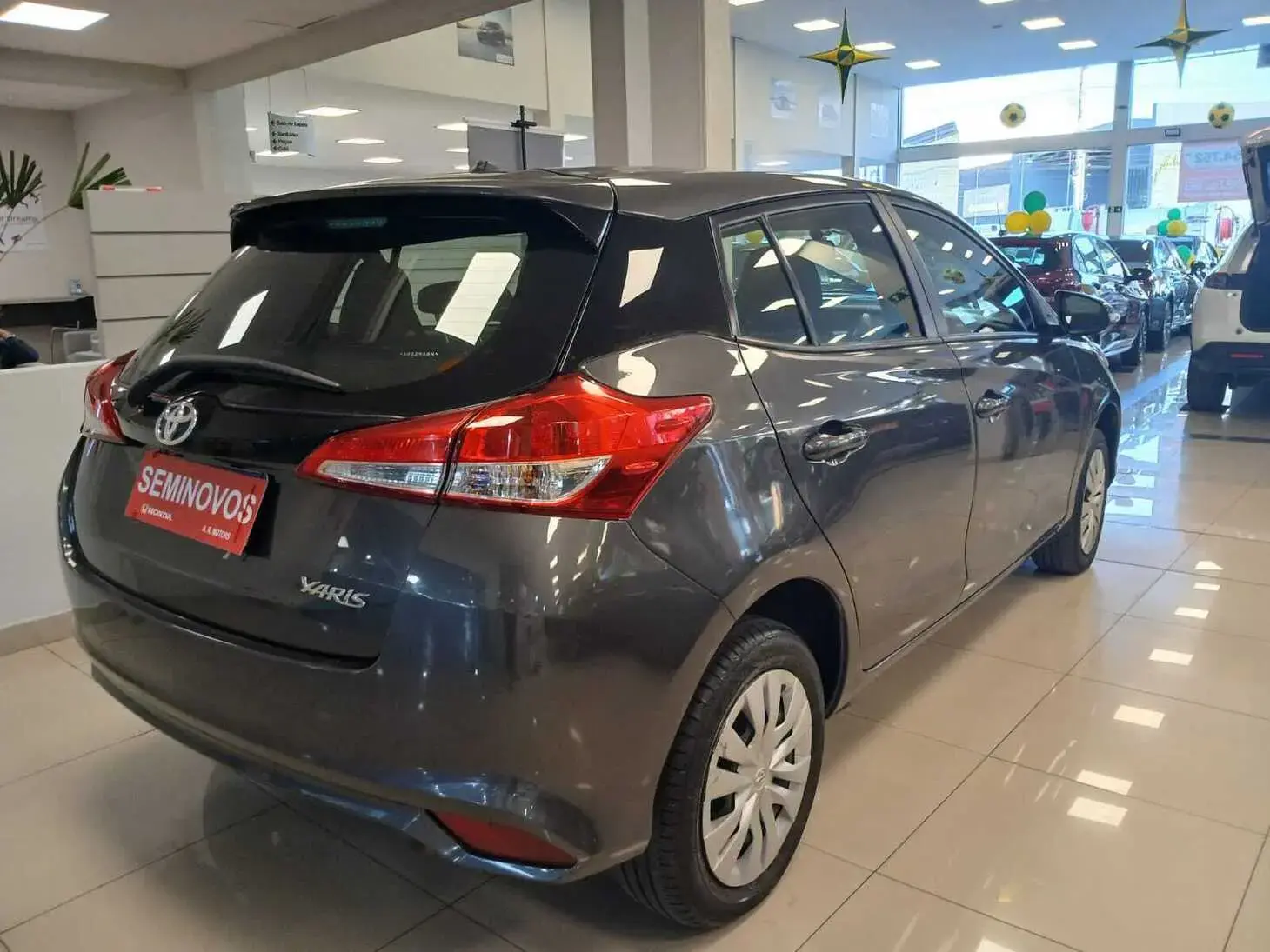 galeria Yaris