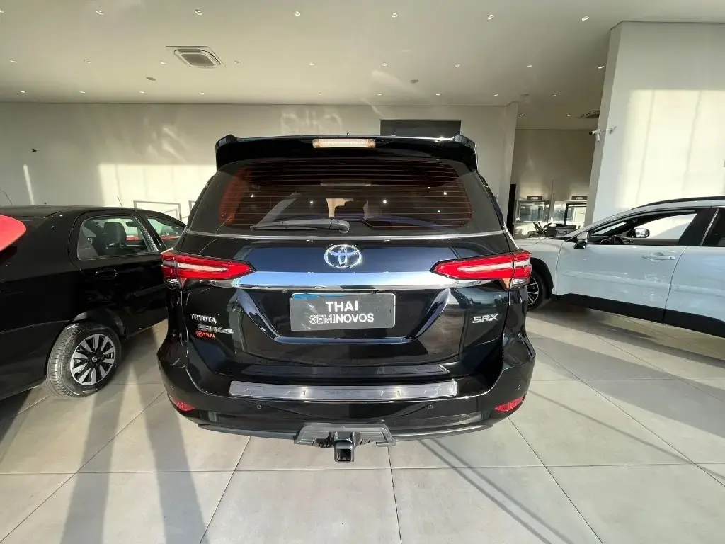 galeria HILUX SW4