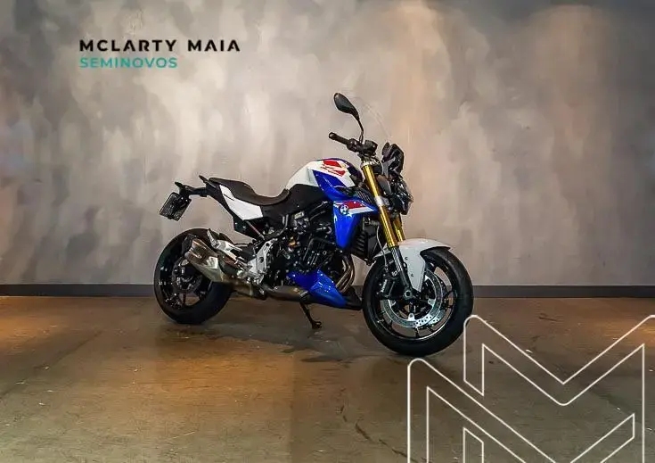 galeria F 900 R SPORT PLUS