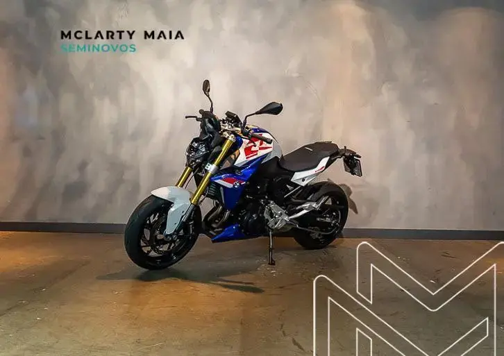 galeria F 900 R SPORT PLUS
