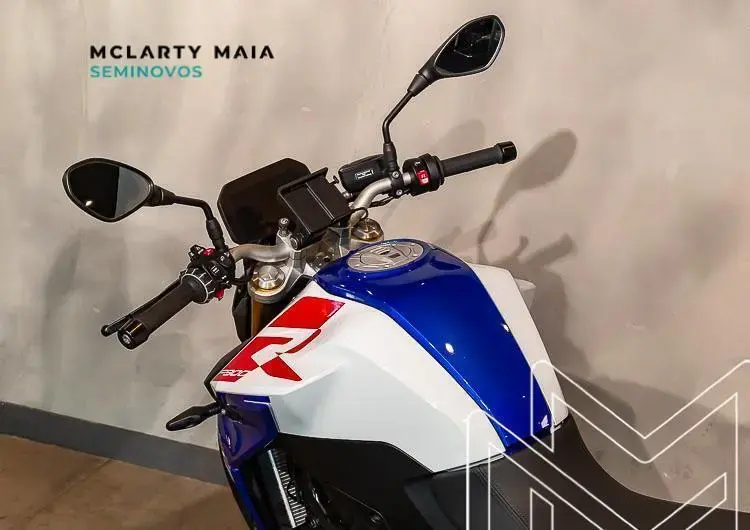 galeria F 900 R SPORT PLUS