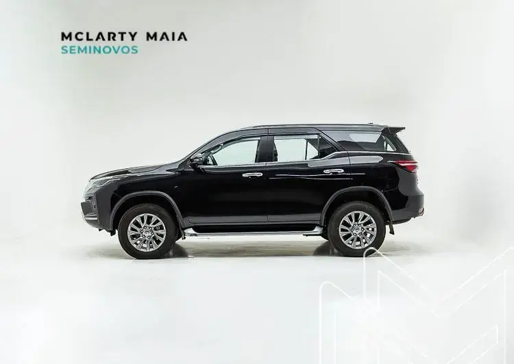 galeria HILUX SW4
