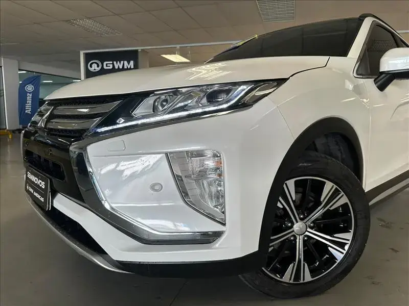 galeria ECLIPSE CROSS