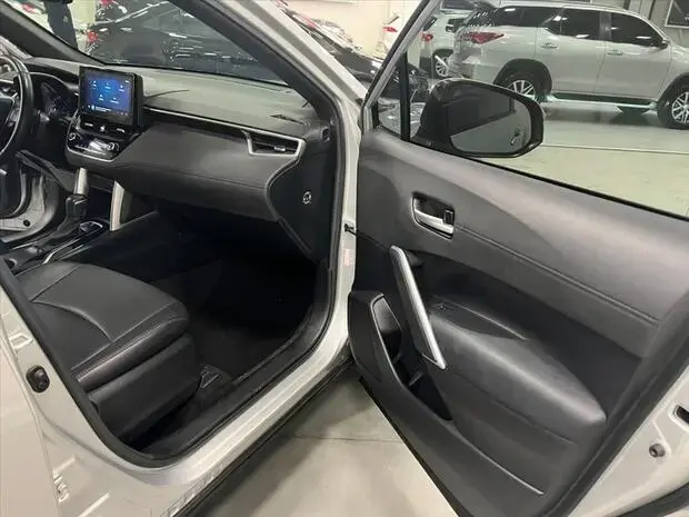 Toyota COROLLA CROSS 2.0 VVT-IE FLEX XRE DIRECT SHIFT