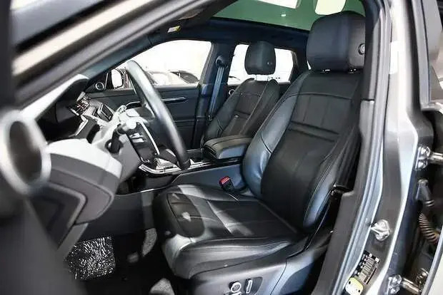 Land Rover Range Rover Evoque Dynamic P240 HSE AWD (Aut)