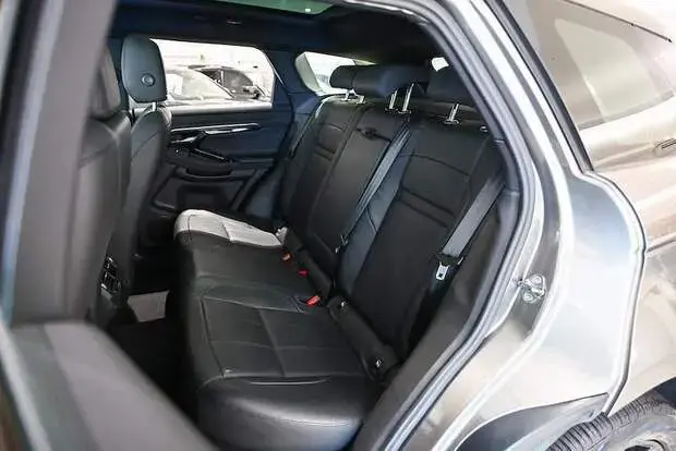 Land Rover Range Rover Evoque Dynamic P240 HSE AWD (Aut)