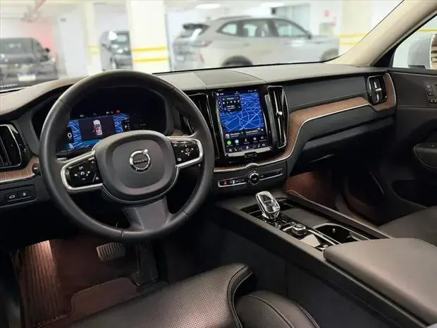 Volvo XC60 2.0 T8 RECHARGE ULTIMATE AWD GEARTRONIC