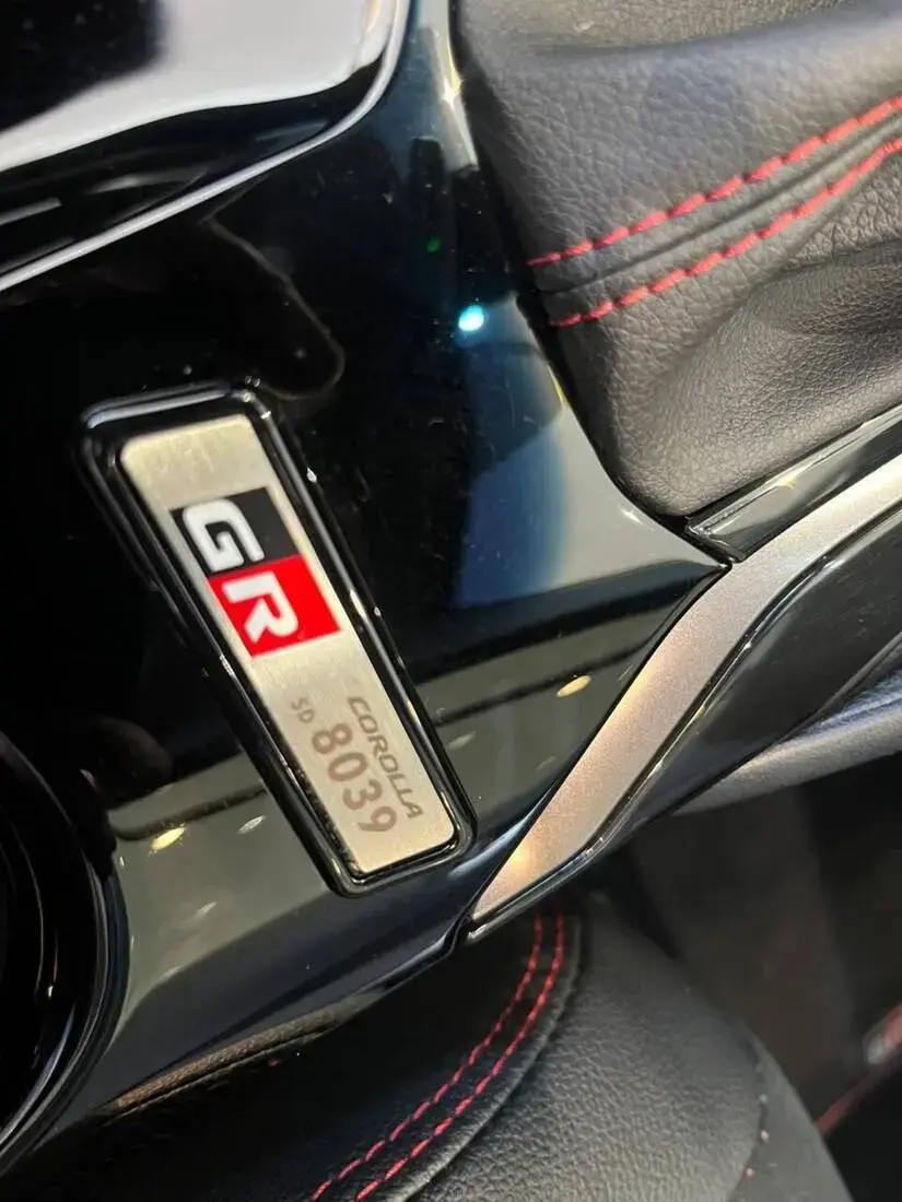 galeria COROLLA GR SPORT