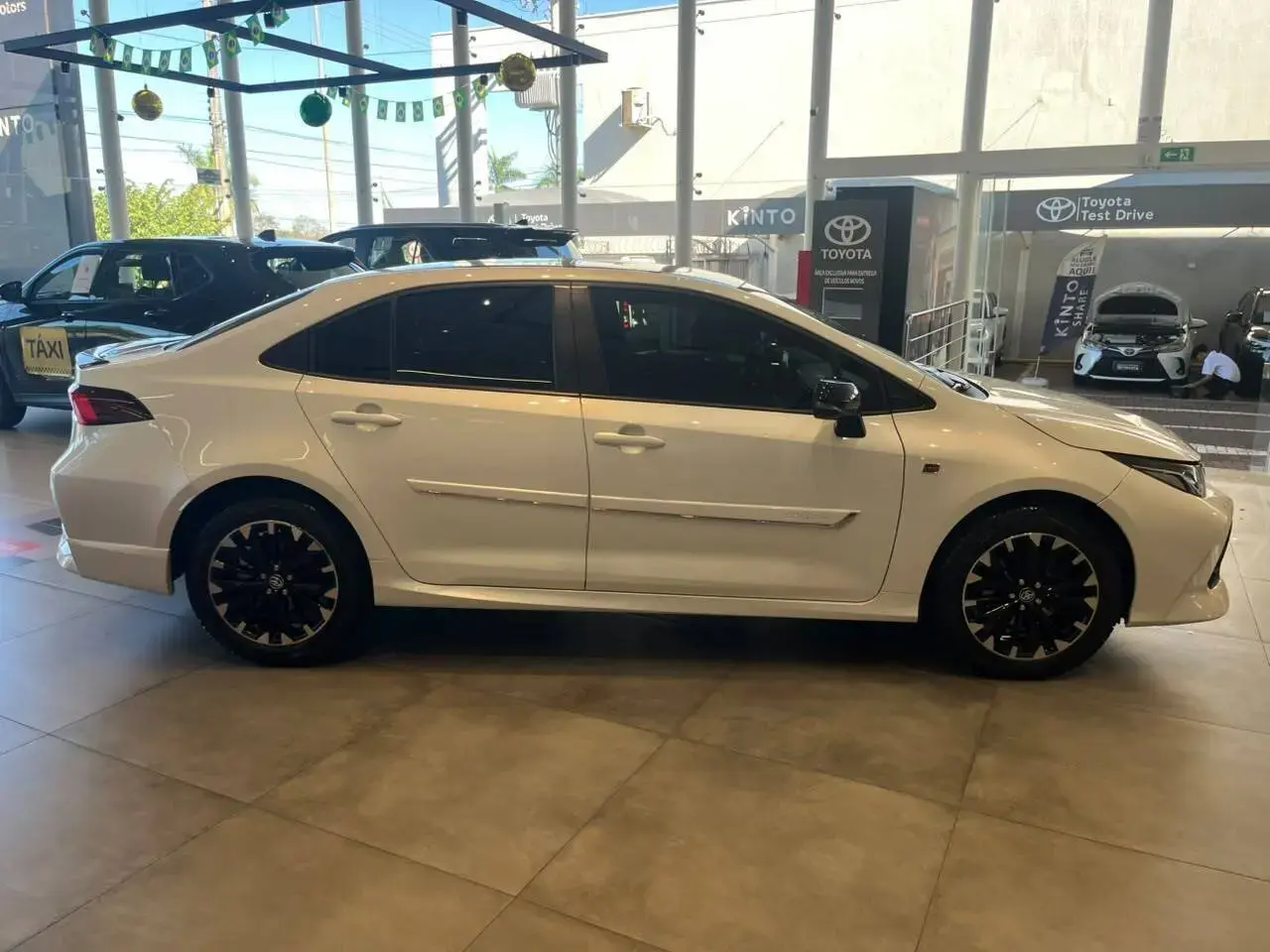 galeria COROLLA GR SPORT