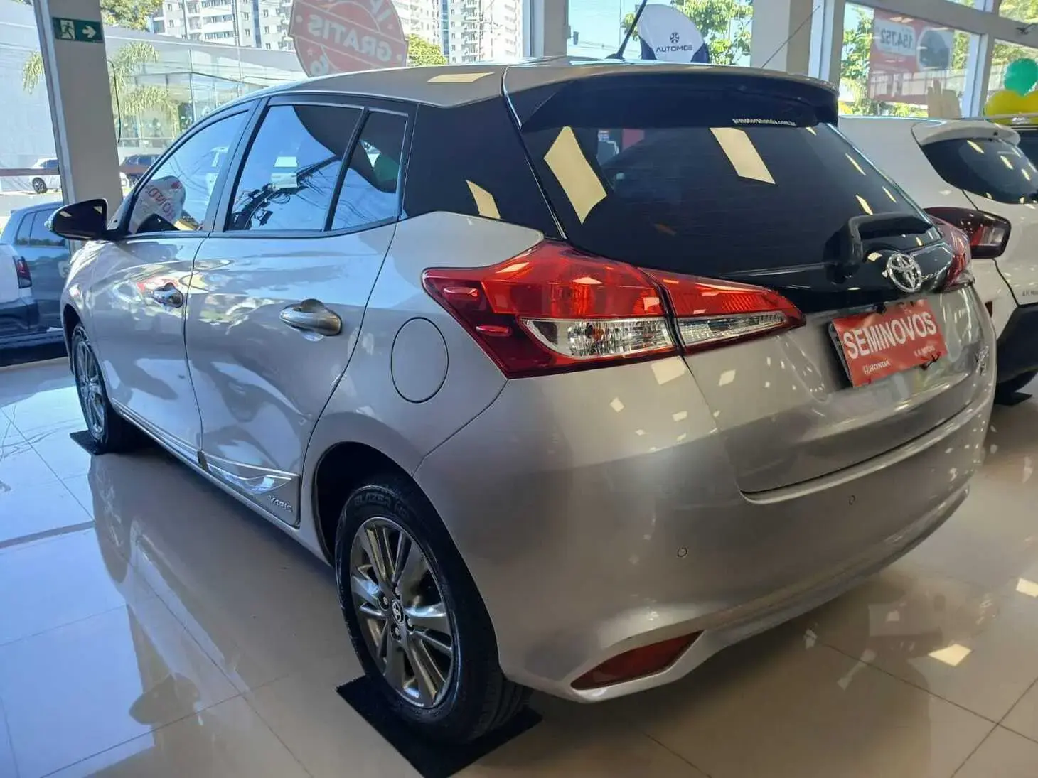 galeria Yaris