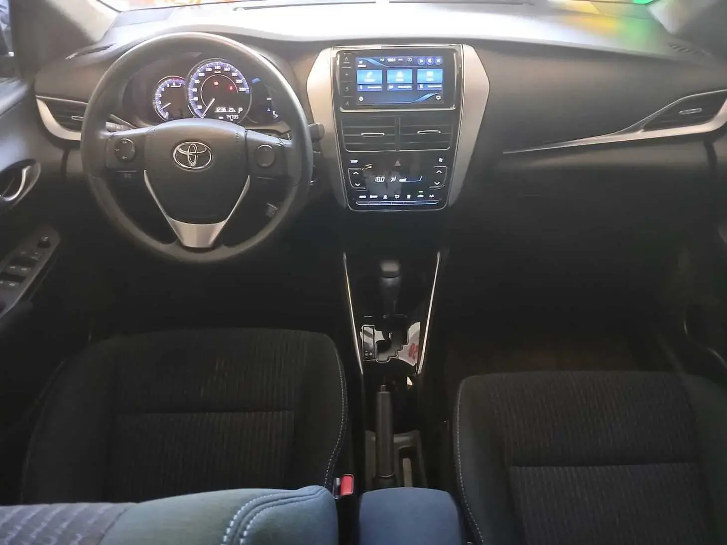galeria Yaris